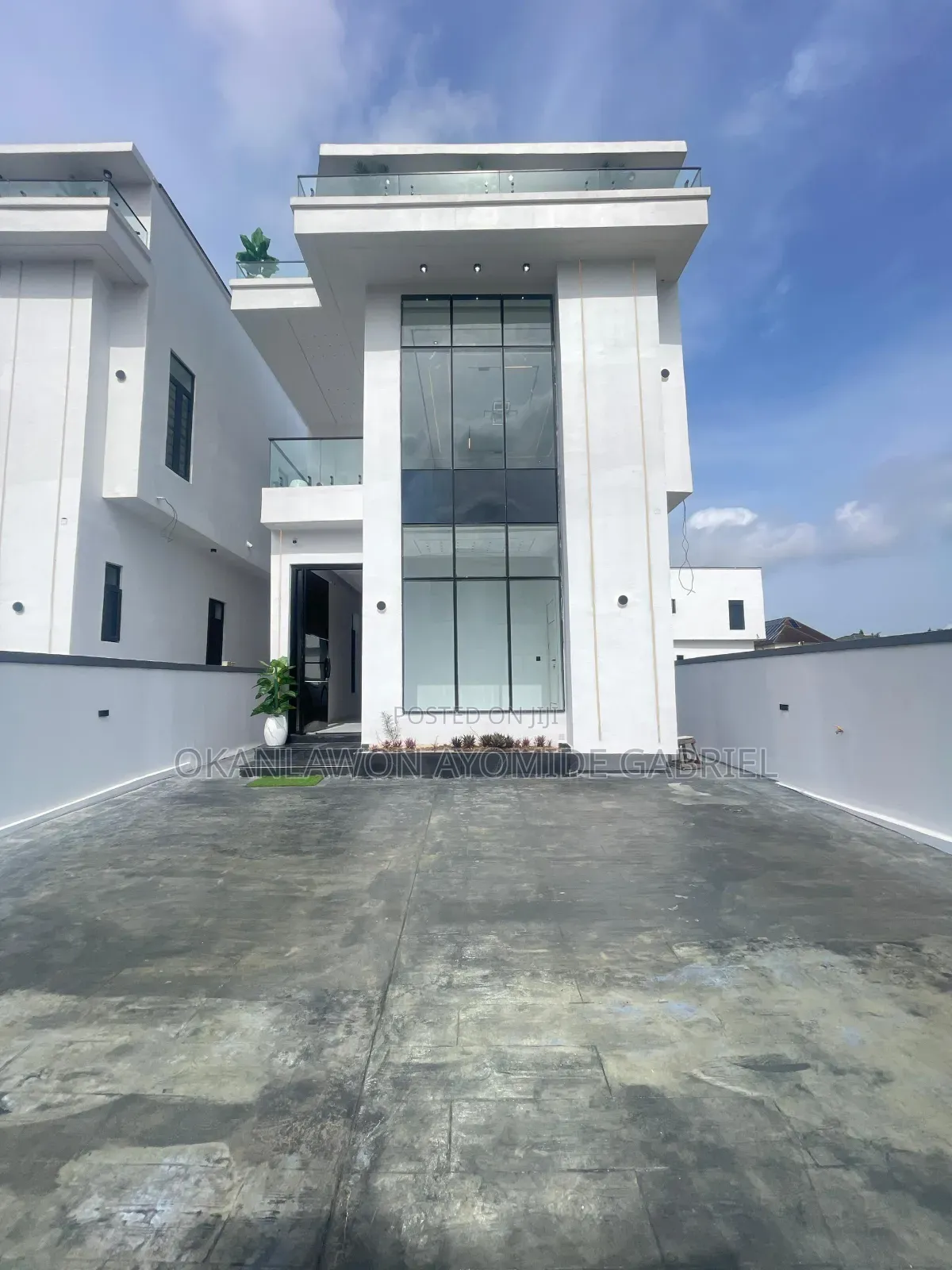 5bdrm Duplex in VGC / Ajah for sale in VGC / Ajah