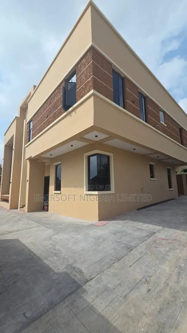 Furnished 4bdrm Duplex in Carlton Gate Estate, Akobo for sale in Akobo