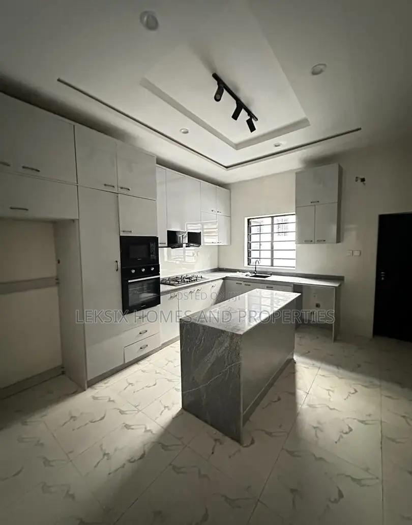 4bdrm Duplex in A Well Secured, Ikota for sale in Ikota