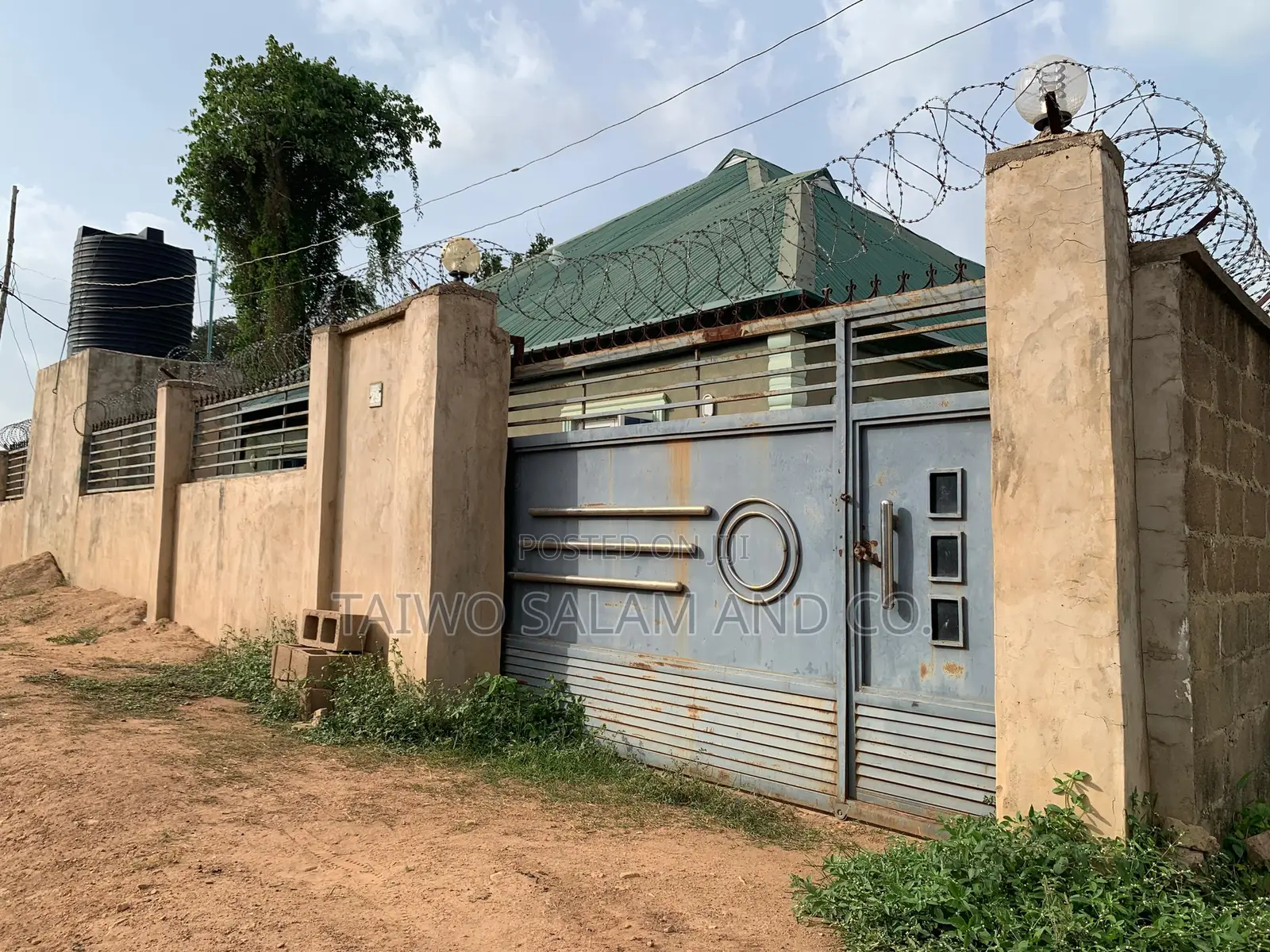 2bdrm Bungalow in Moniya for sale in Moniya