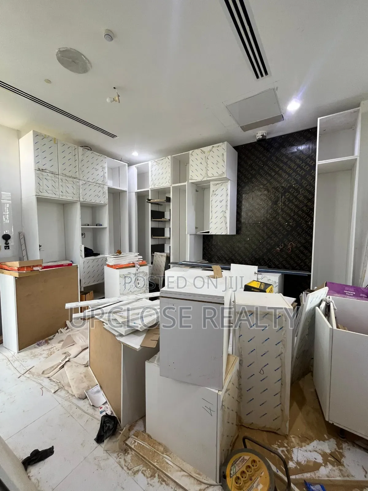 5bdrm Duplex in Guzape District for sale in Guzape District