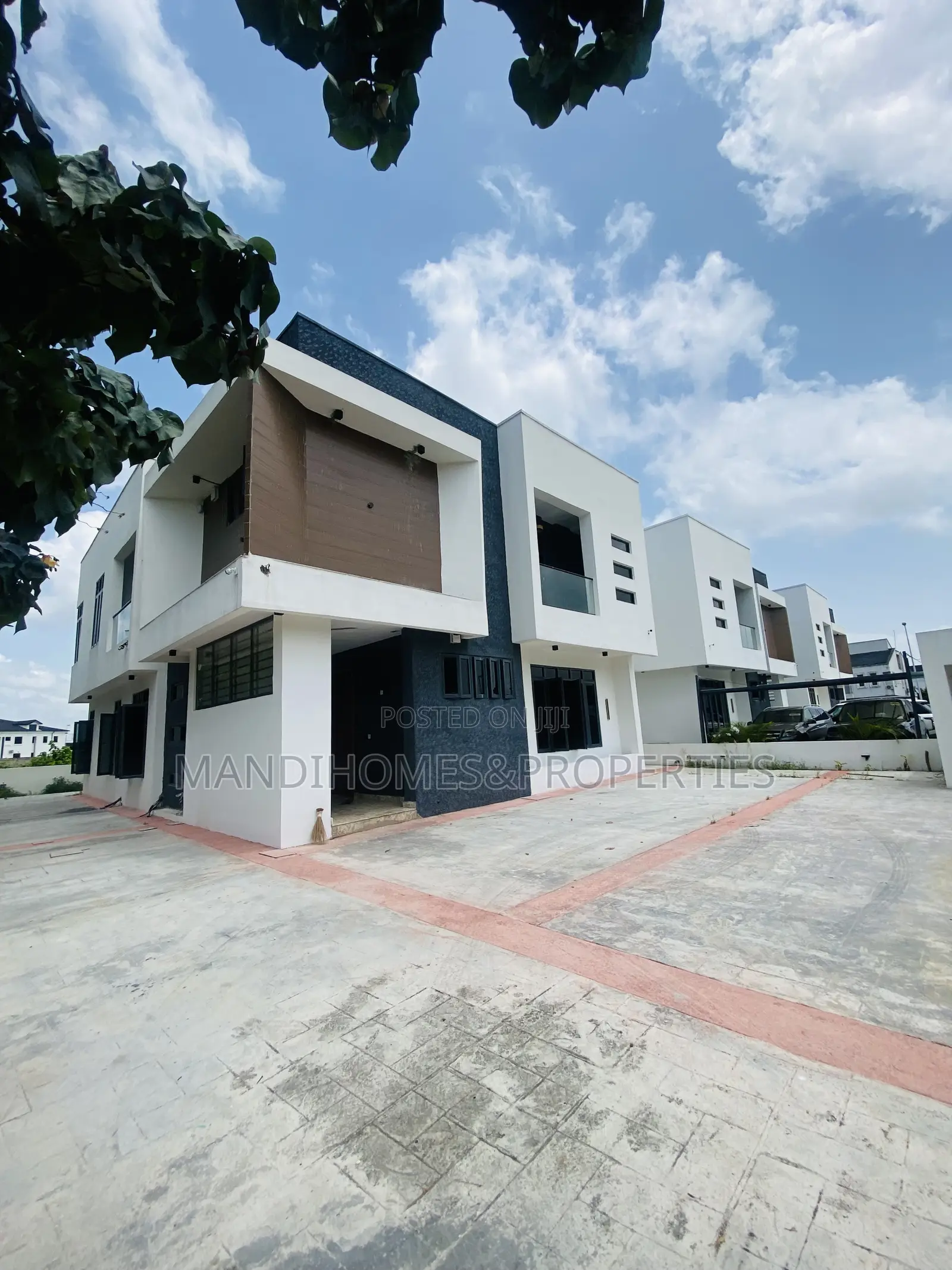 5bdrm Duplex in Royal Garden Estate, Ajah for rent in Ajah