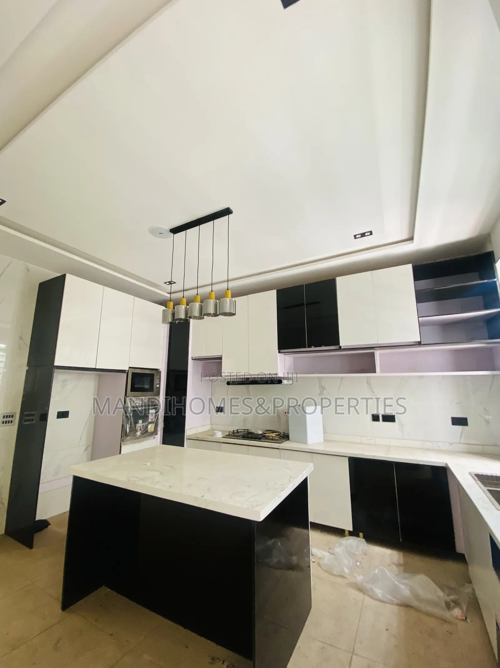 5bdrm Duplex in Royal Garden Estate, Ajah for rent in Ajah