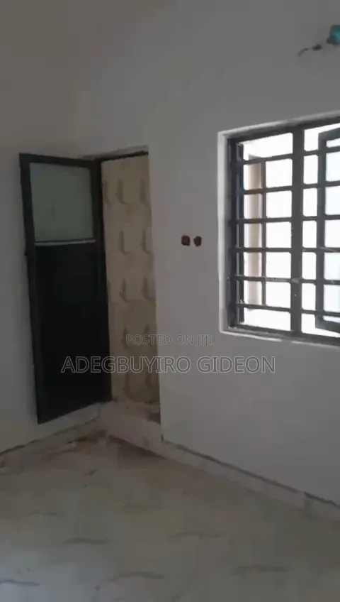 1bdrm Duplex in Akoka for rent in Akoka