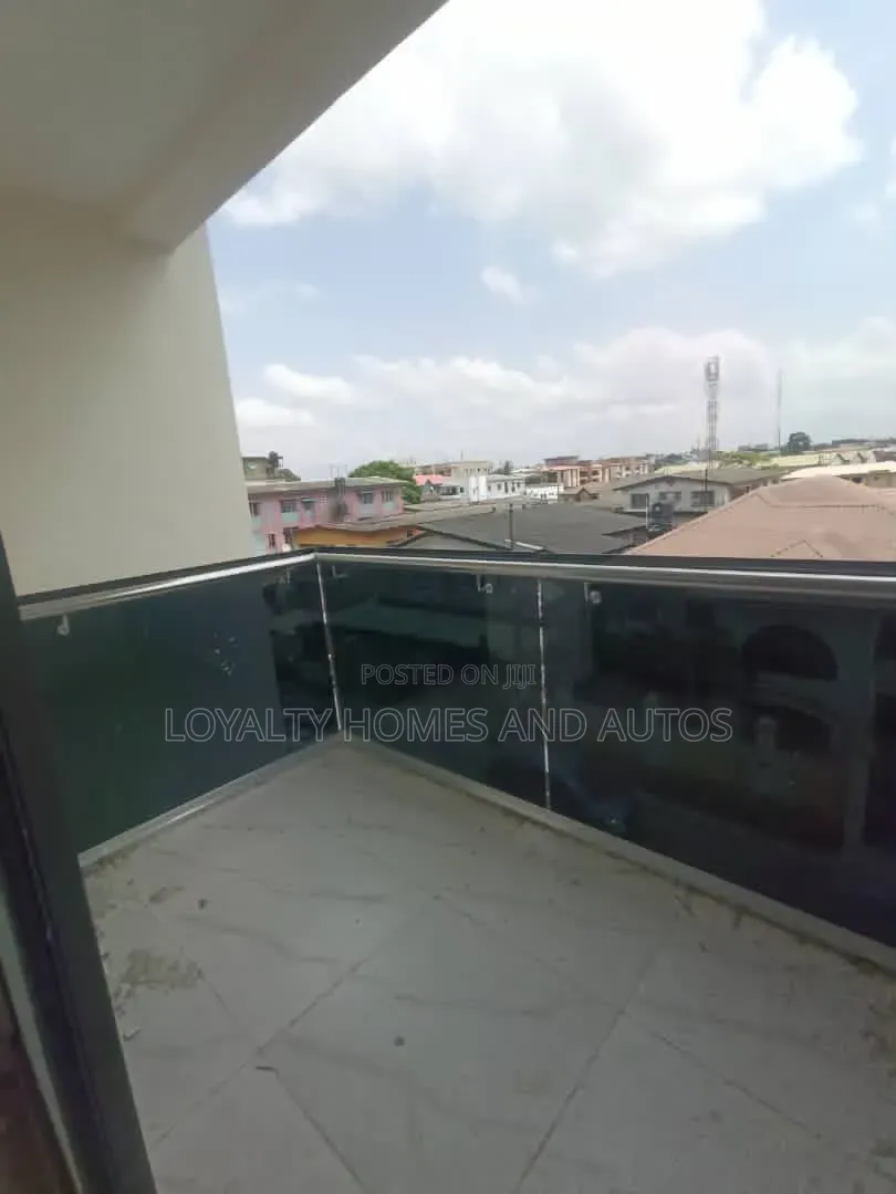 4bdrm House in Obanikoro Estate, Anthony Village for sale in Anthony Village