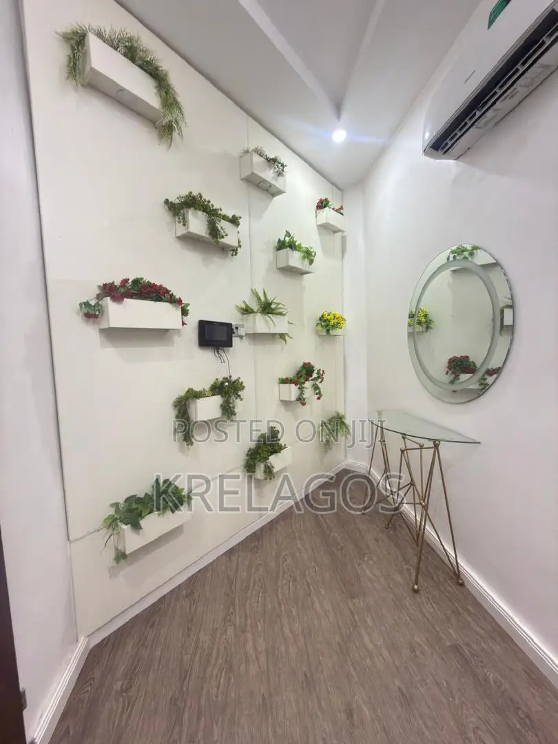 Furnished 3bdrm Apartment in Lekki Phase 1 for rent in Lekki Phase 1