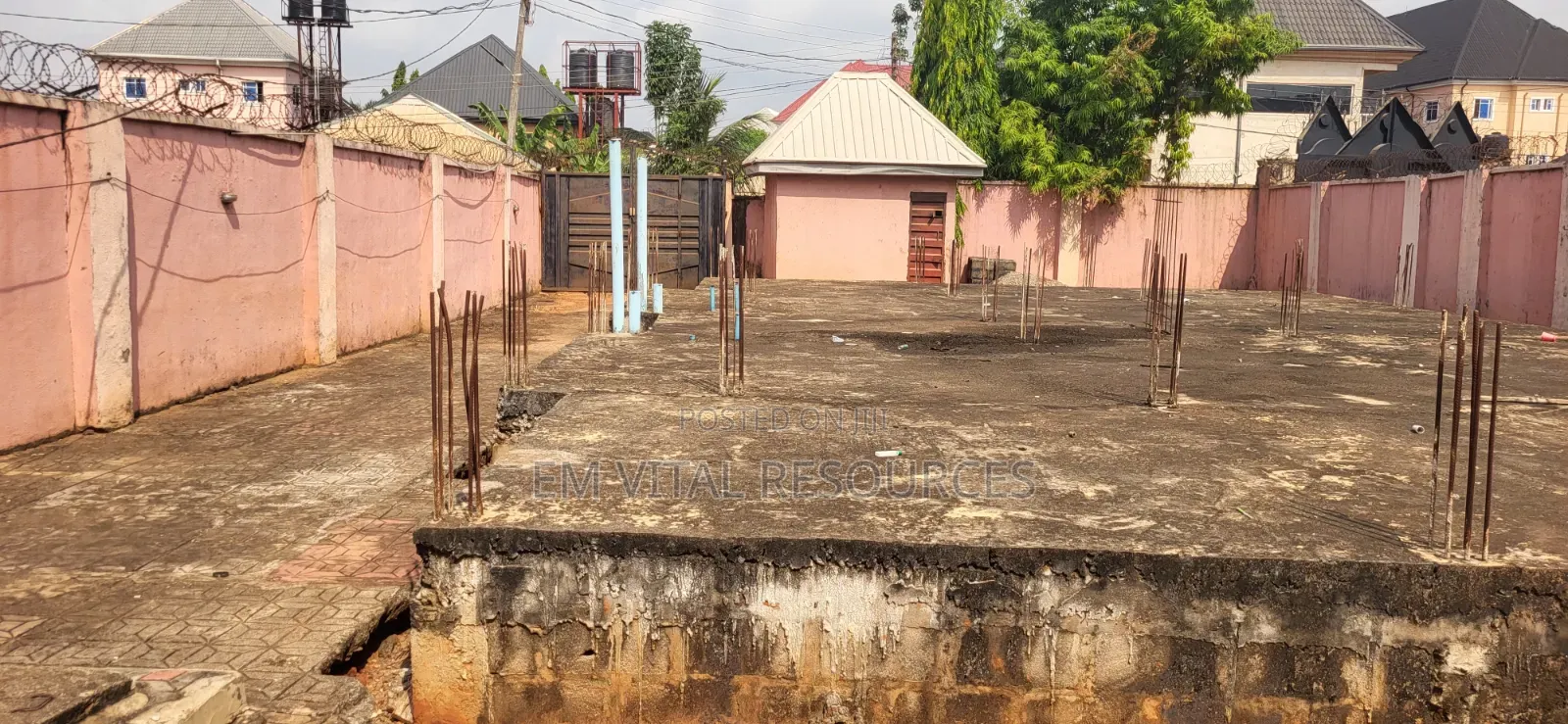 3bdrm Bungalow in Bonsac, Oshimili South for sale in Oshimili South