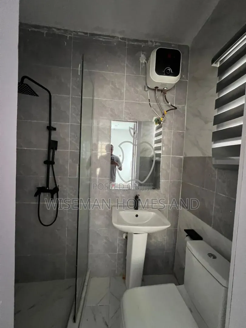 5bdrm Duplex in Chevron Lekki for rent in Chevron
