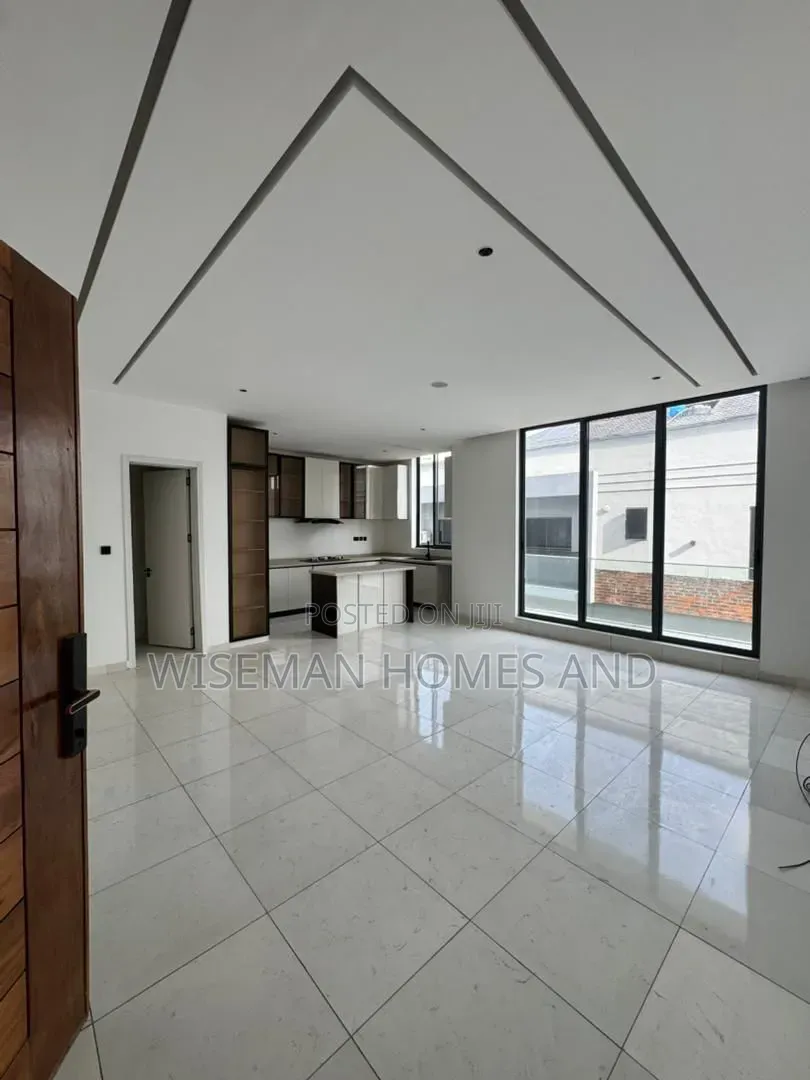 2bdrm Apartment in Oniru Lagos State, Victoria Island Extension in Victoria Island Extension