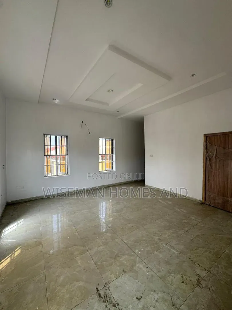 5bdrm Duplex in Agungi Lekki Eti-Osa for rent in Agungi