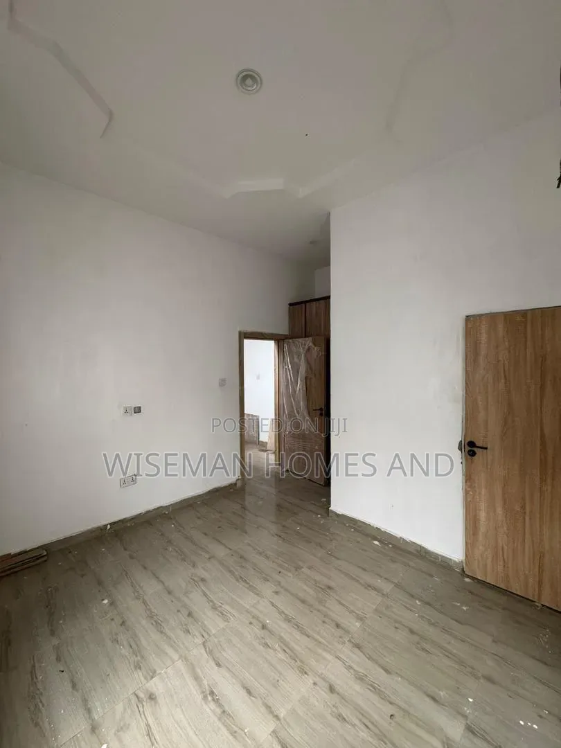 5bdrm Duplex in Agungi Lekki Eti-Osa for rent in Agungi