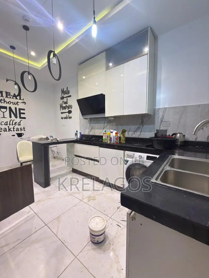 2bdrm Apartment in Lekki Phase 1 for rent in Lekki Phase 1