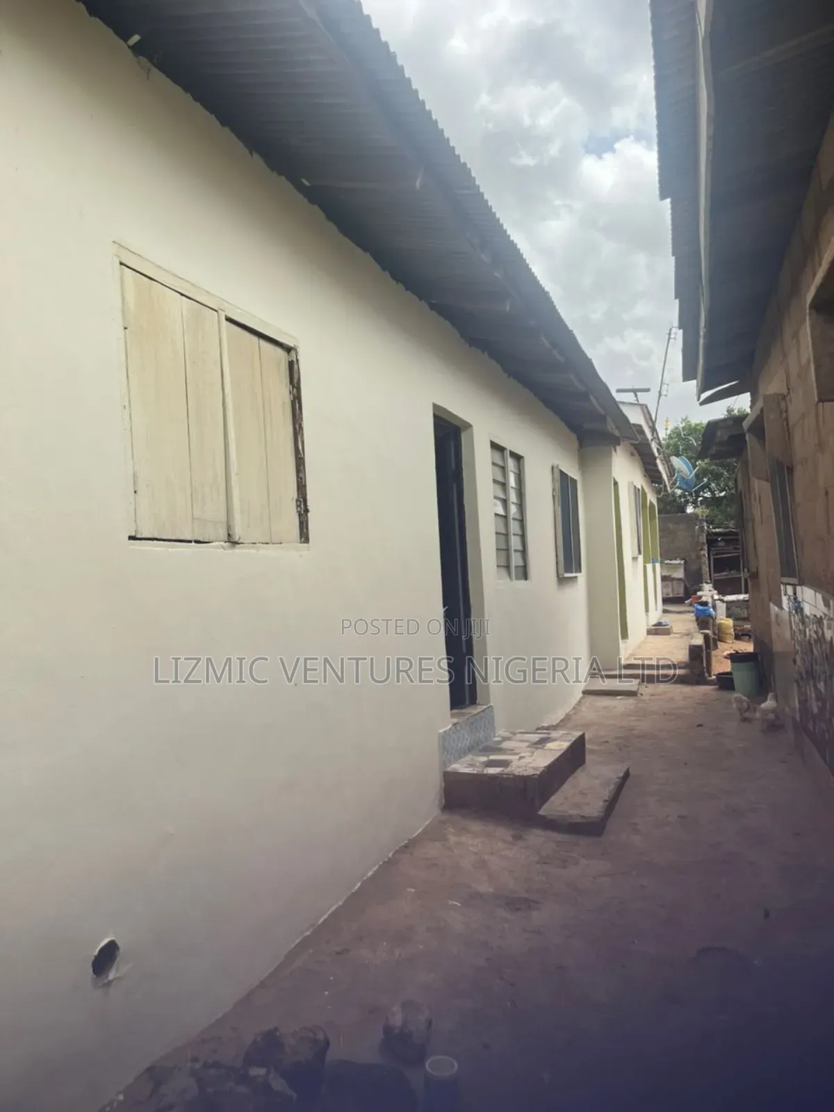 2bdrm Bungalow in Isuti Rd, Igando / Ikotun/Igando for sale in Igando / Ikotun/Igando