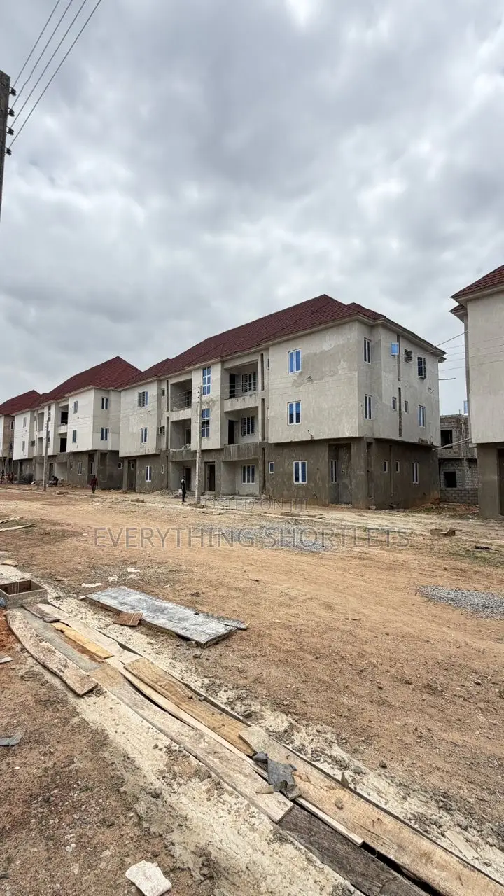 3bdrm Apartment in Lugbe District for sale in Lugbe District
