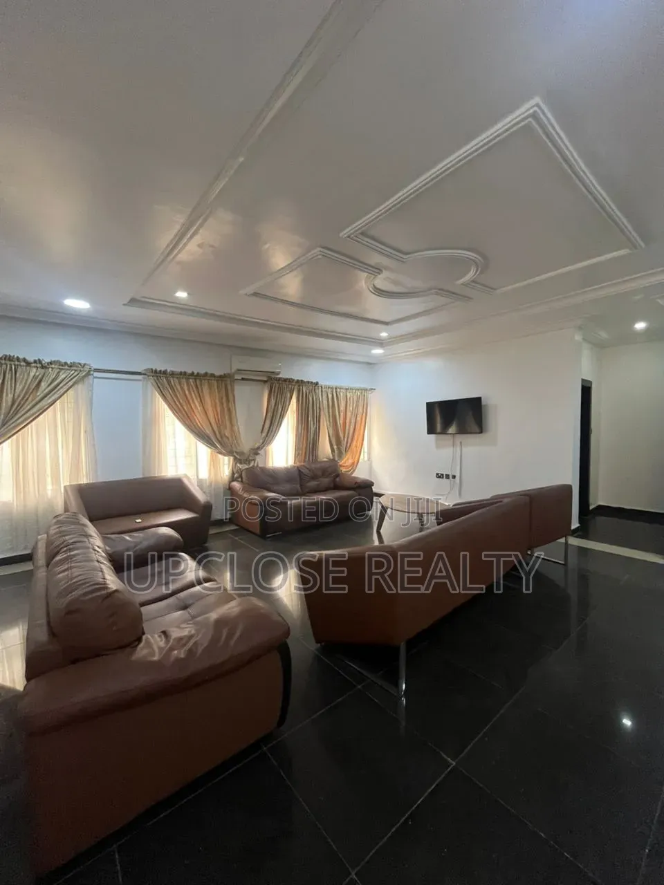 Furnished 3bdrm Apartment in Wuse 2 for rent in Wuse 2
