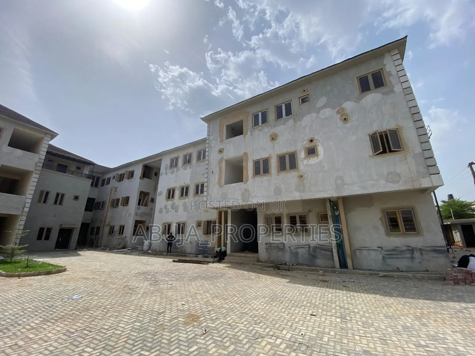 3bdrm Apartment in Life Camp for sale in Life Camp