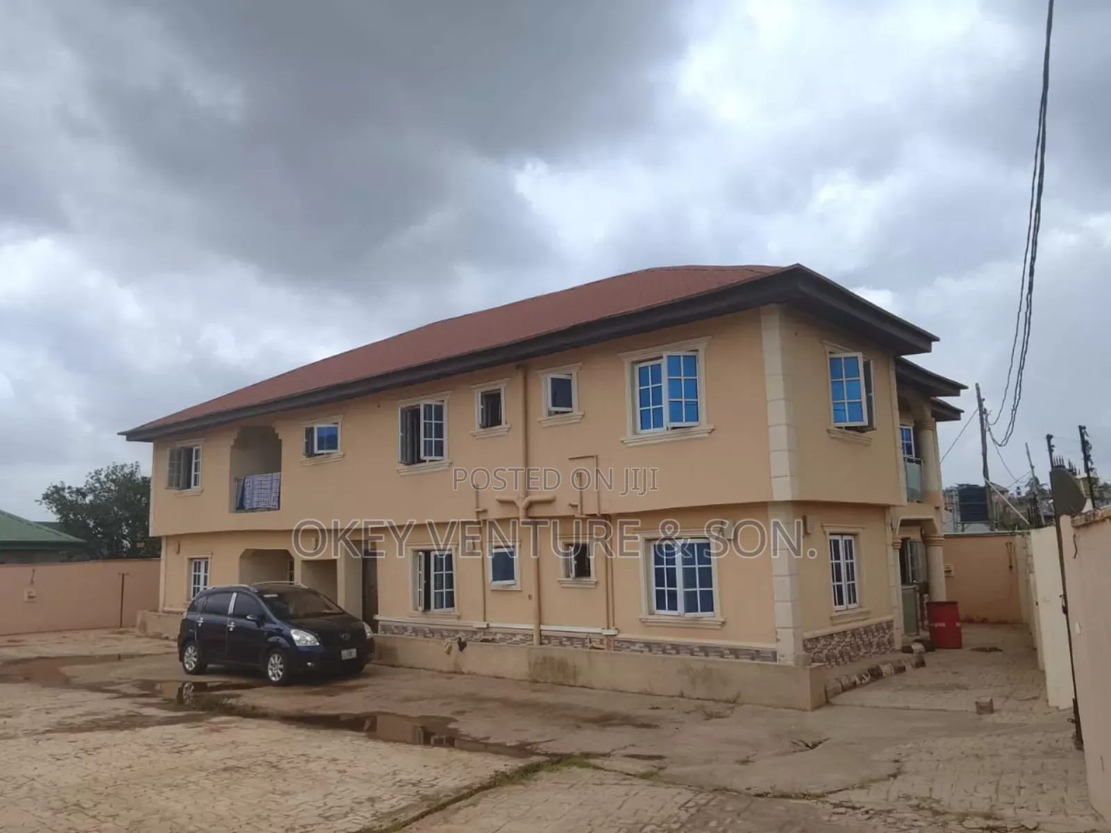 3bdrm Block of Flats in Alakia for sale in Alakia