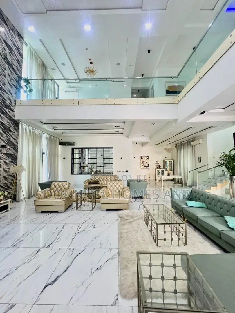 5bdrm Duplex in Osapa london for sale in Osapa london