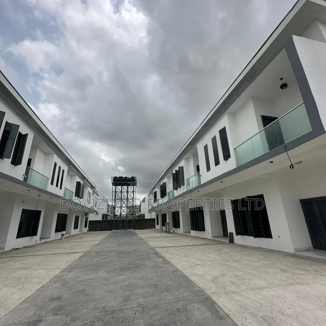 4bdrm Duplex in Abraham Adesanya Estate for sale in Abraham Adesanya Estate