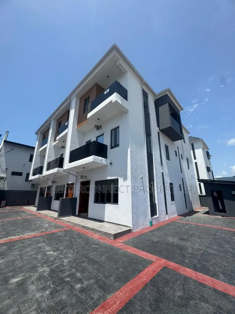 4bdrm Duplex in Ikate for sale in Ikate