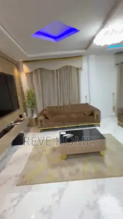 2bdrm Apartment in Yaba, Alagomeji for rent in Alagomeji