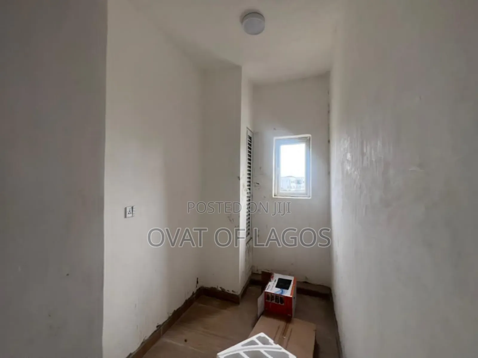 3bdrm Maisonette in Lekki Phase 1 for sale in Lekki Phase 1