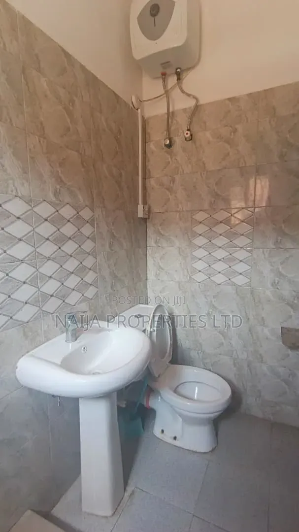 1bdrm Shared Apartment in Ilasan-Ikate for rent in Ilasan