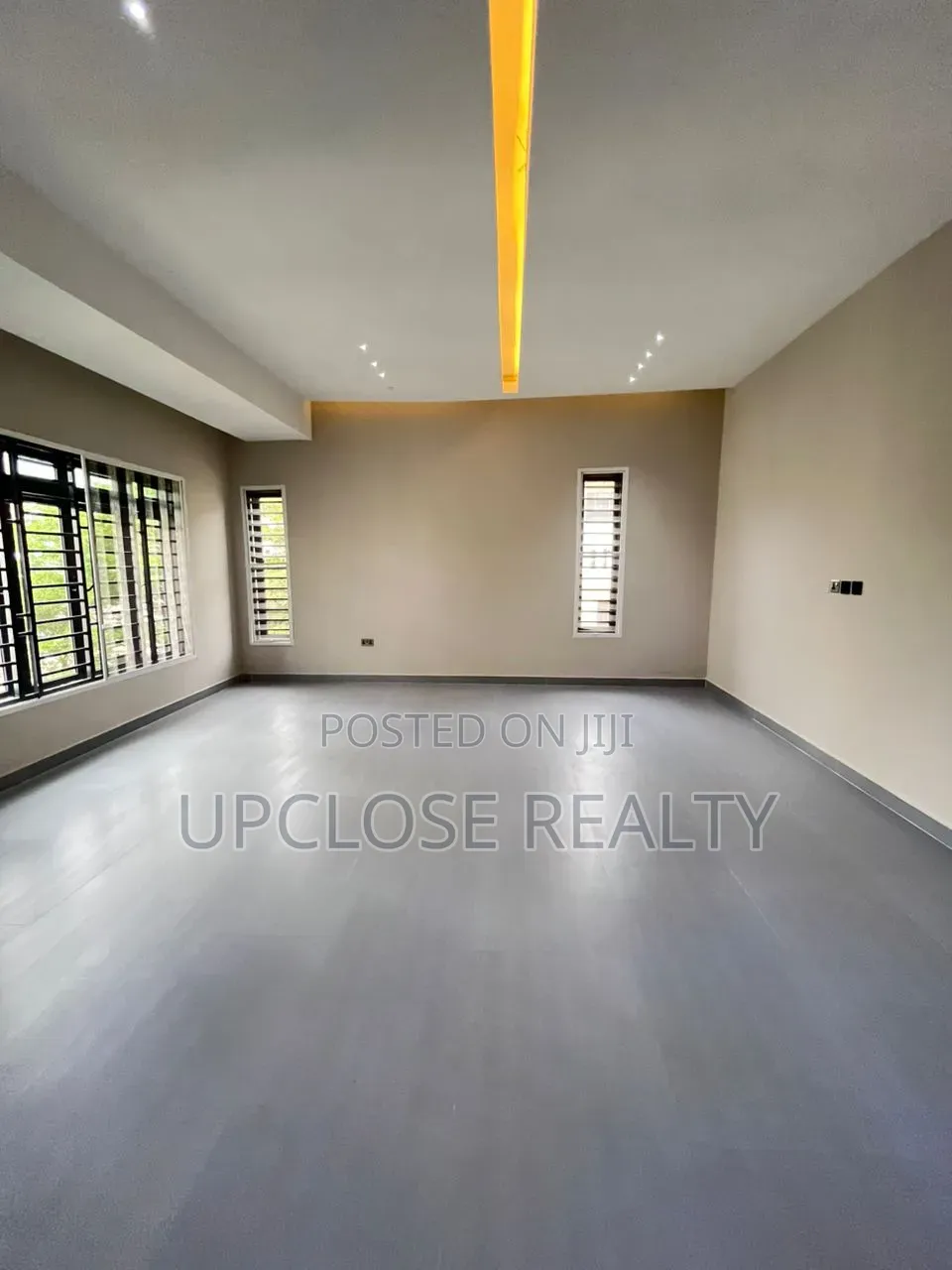 5bdrm Duplex in Guzape District for sale in Guzape District
