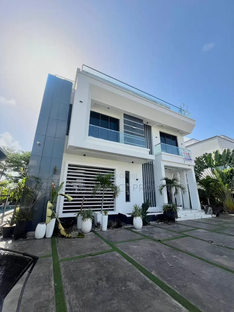 5bdrm Duplex in Osapa london for sale in Osapa london