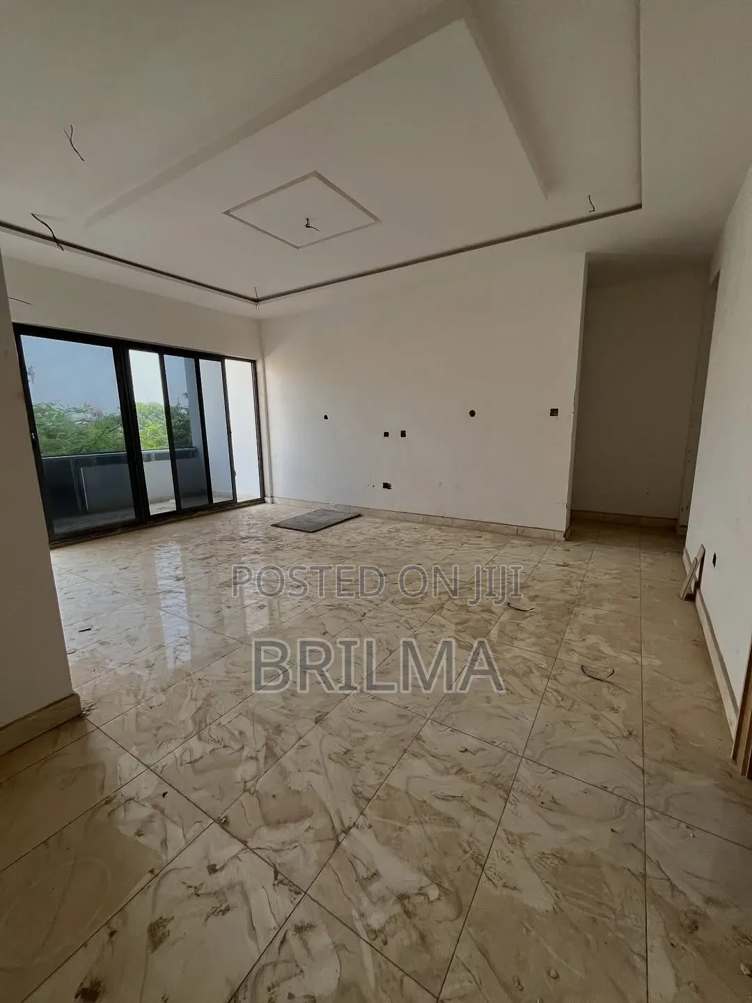 3bdrm Apartment in Wuse 2 for sale in Wuse 2