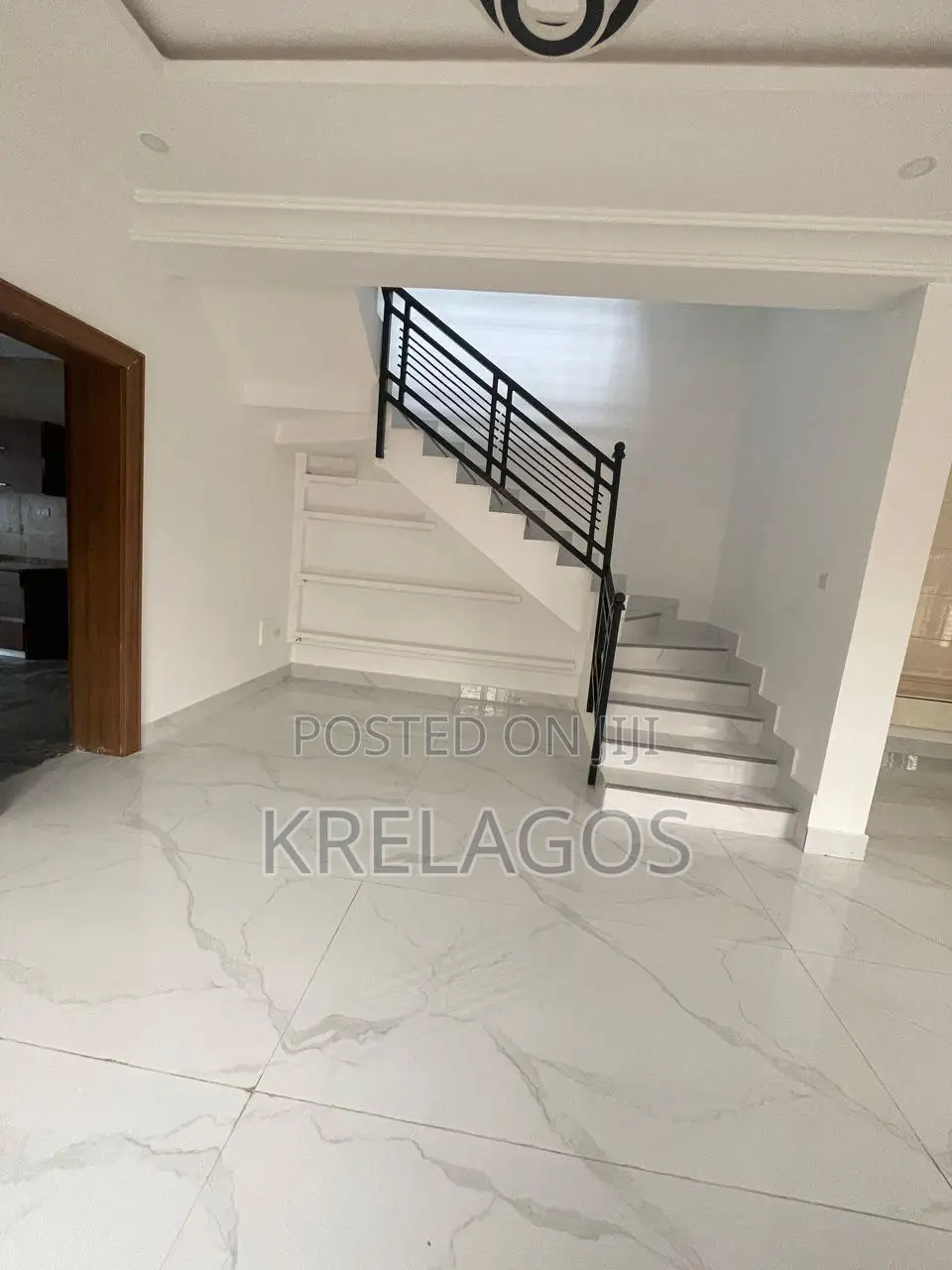 5bdrm Duplex in Off Banana Island, Ikoyi S.W for rent in Ikoyi S.W