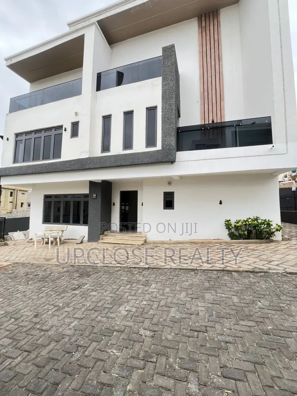 5bdrm Duplex in Guzape District for rent in Guzape District
