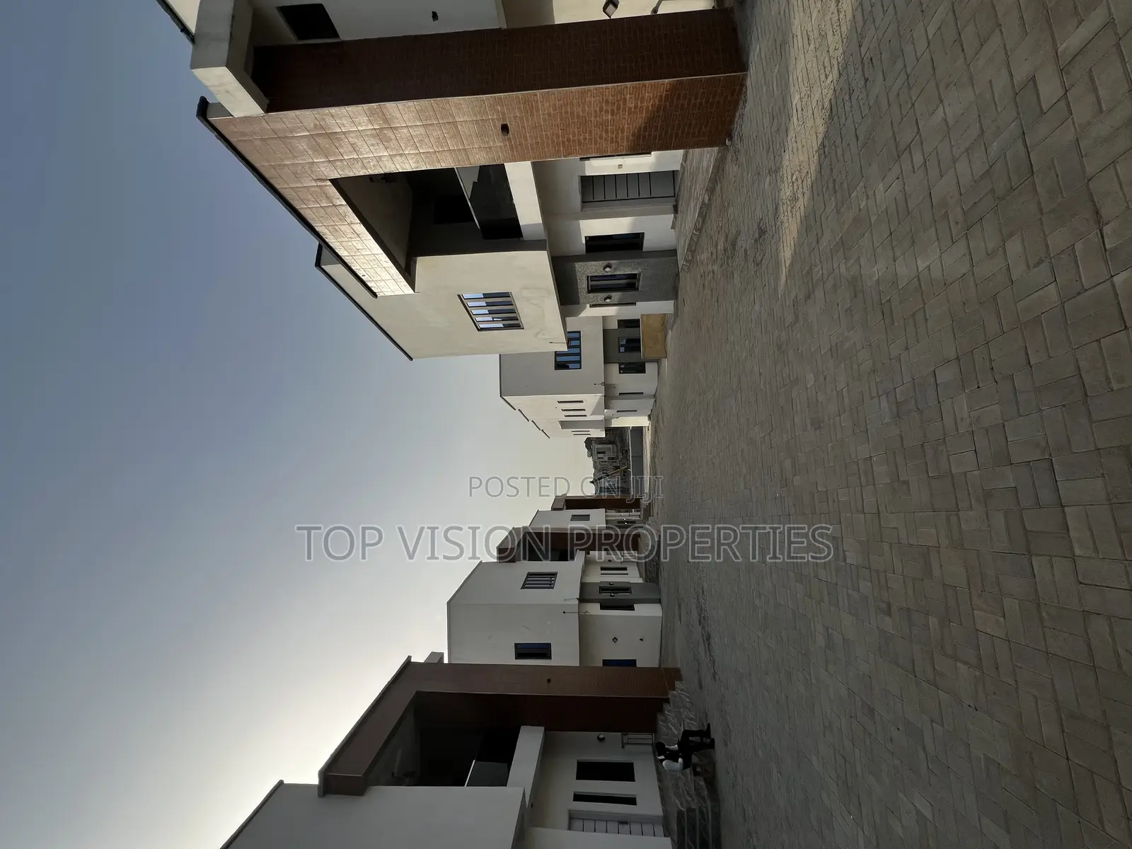 5bdrm Duplex in Guzape District for sale in Guzape District