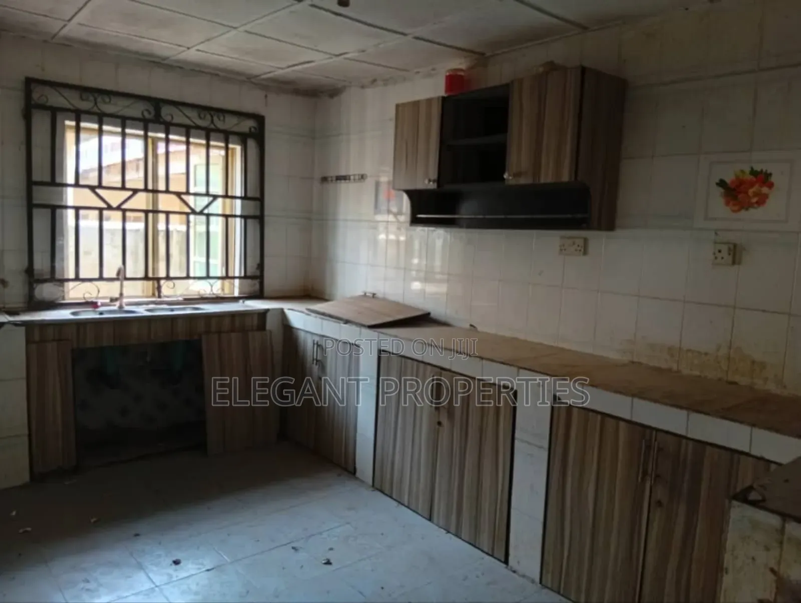 4bdrm Bungalow in Zone 8 Behind, Osogbo for sale in Osogbo