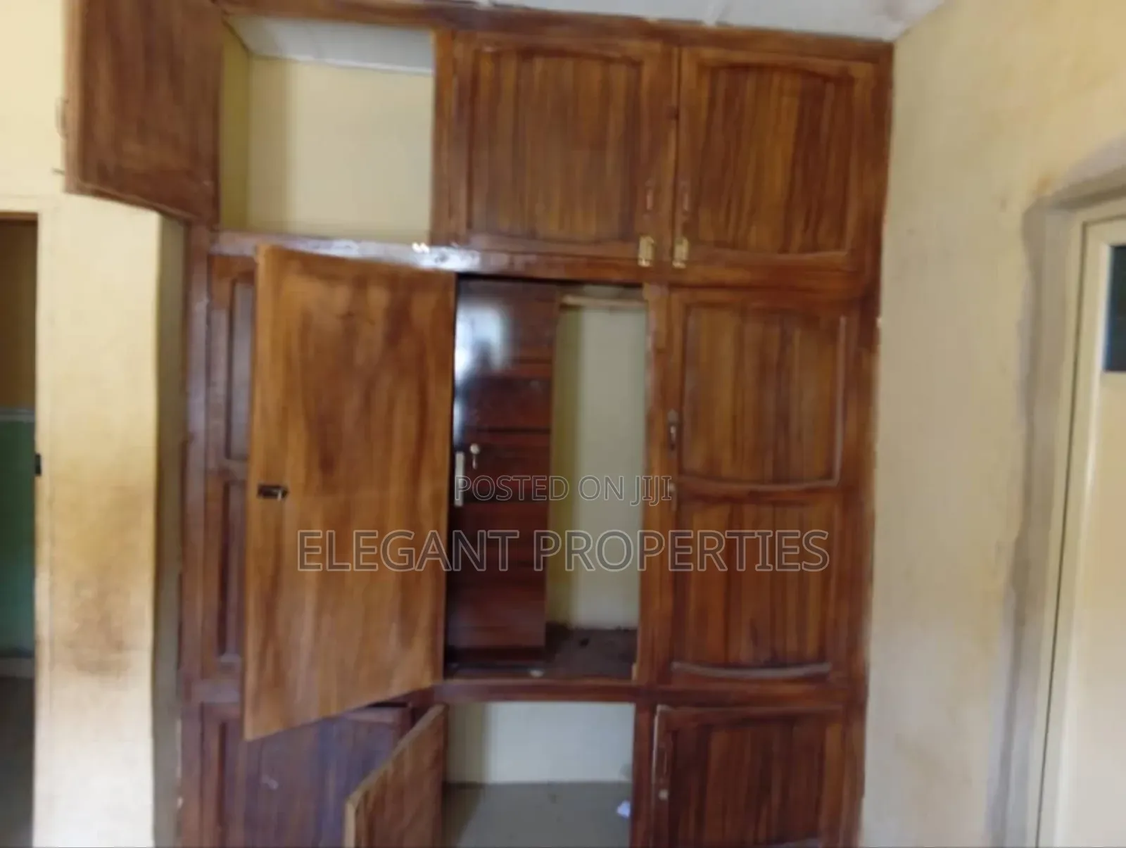 4bdrm Bungalow in Zone 8 Behind, Osogbo for sale in Osogbo
