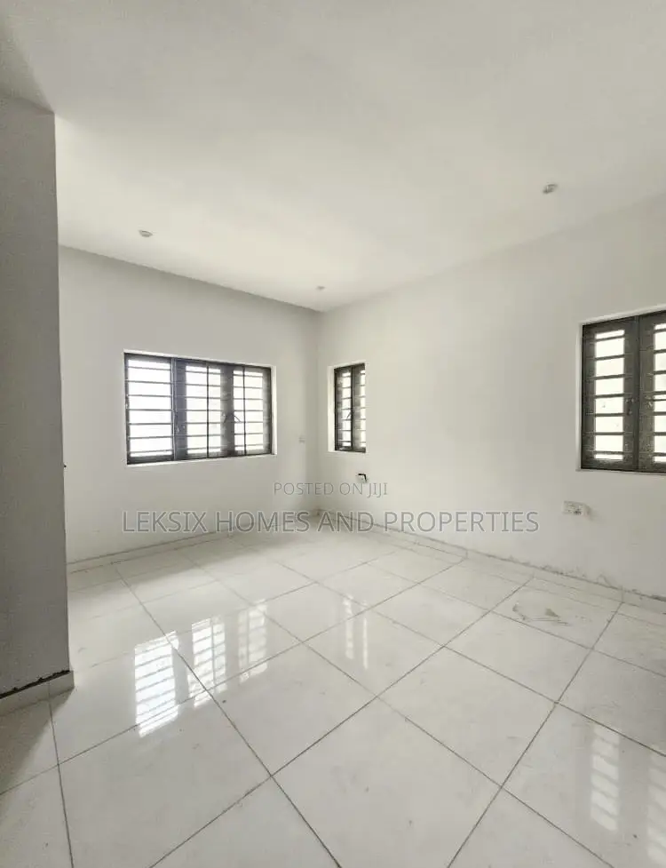 2bdrm Apartment in A Well Secured, Ologolo for sale in Ologolo