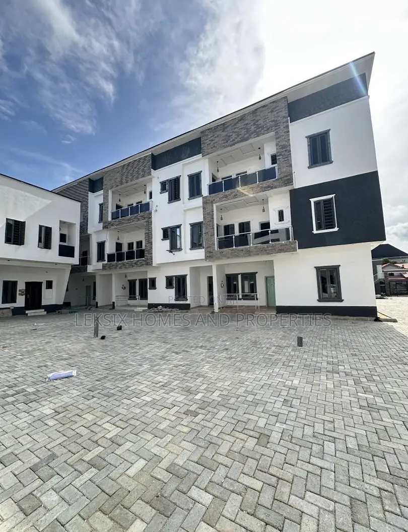 2bdrm Apartment in A Well Secured, Ado / Ajah for sale in Ado / Ajah