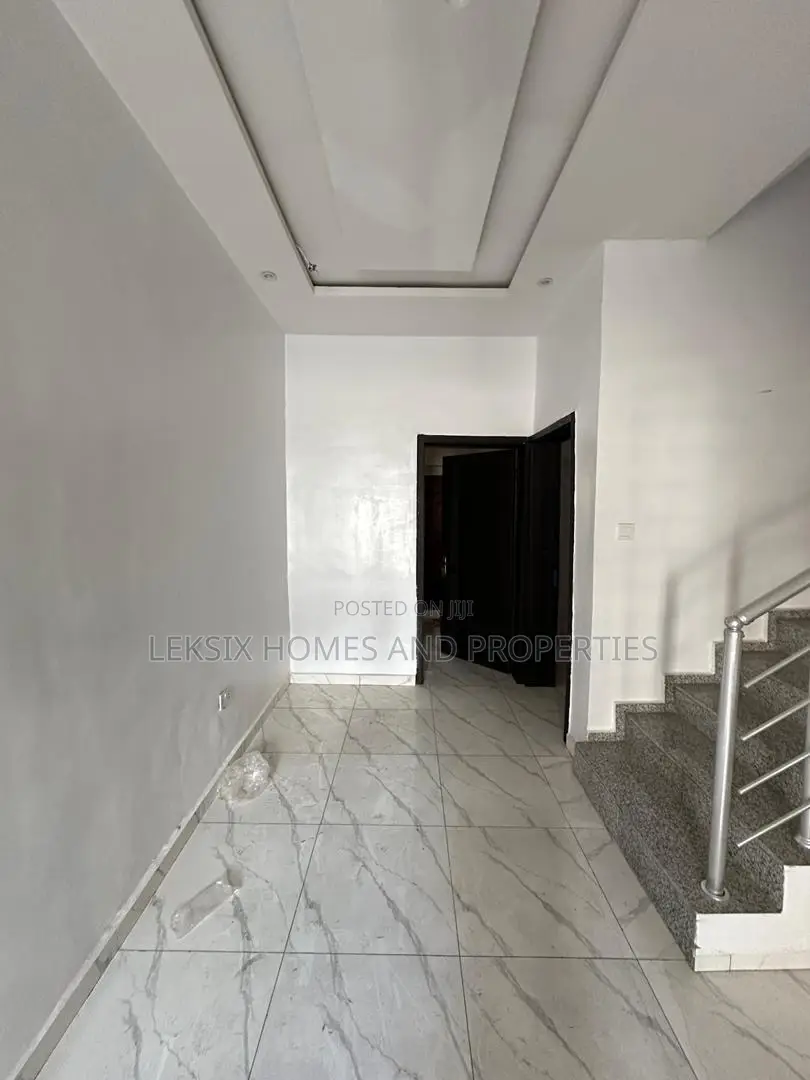 3bdrm Townhouse/Terrace in A Well Secured, Ado / Ajah for sale in Ado / Ajah