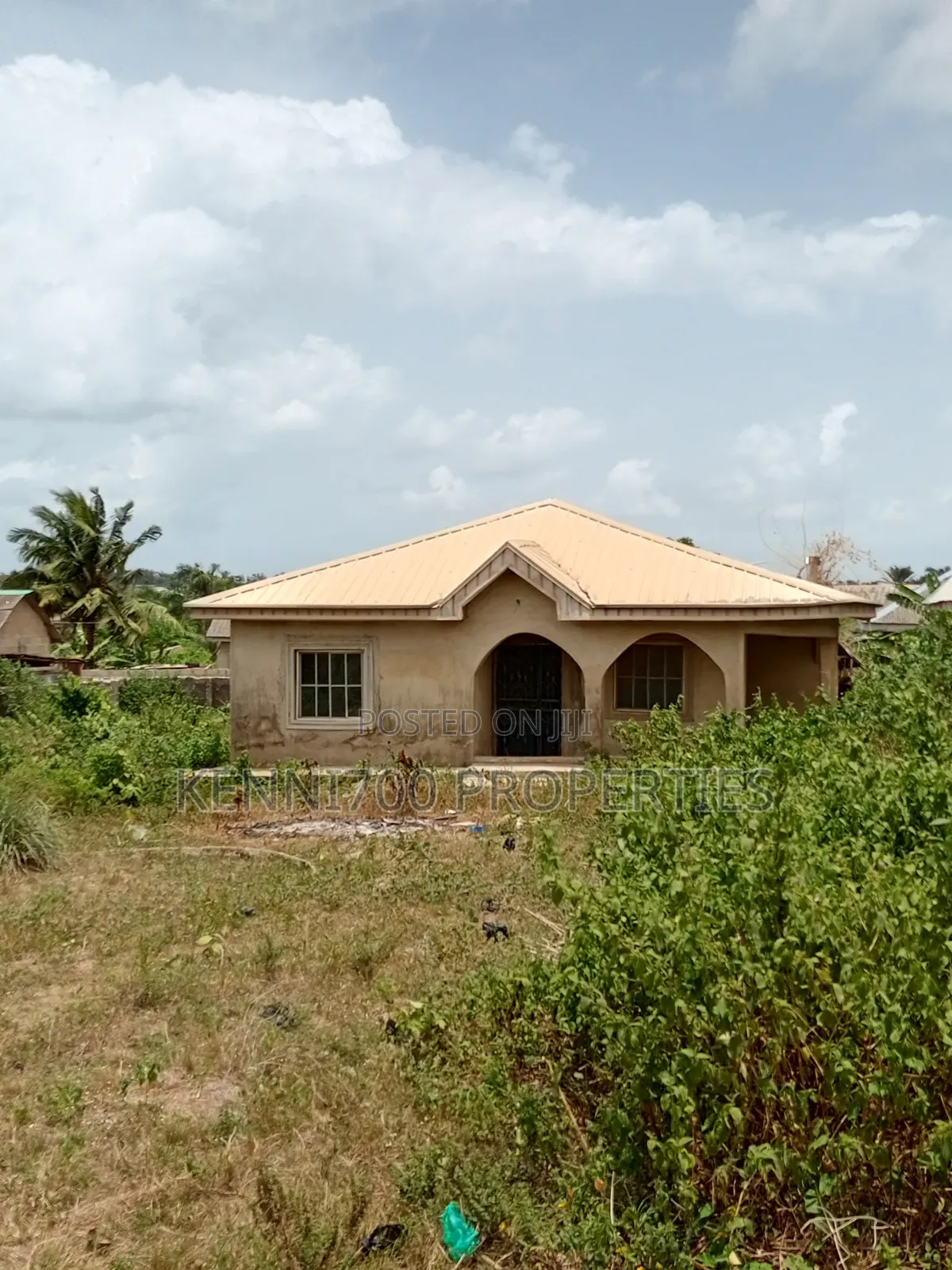 4 Bedroom Carcass Bungalow in Igbogbo Ikorodu for Sale in Igbogbo