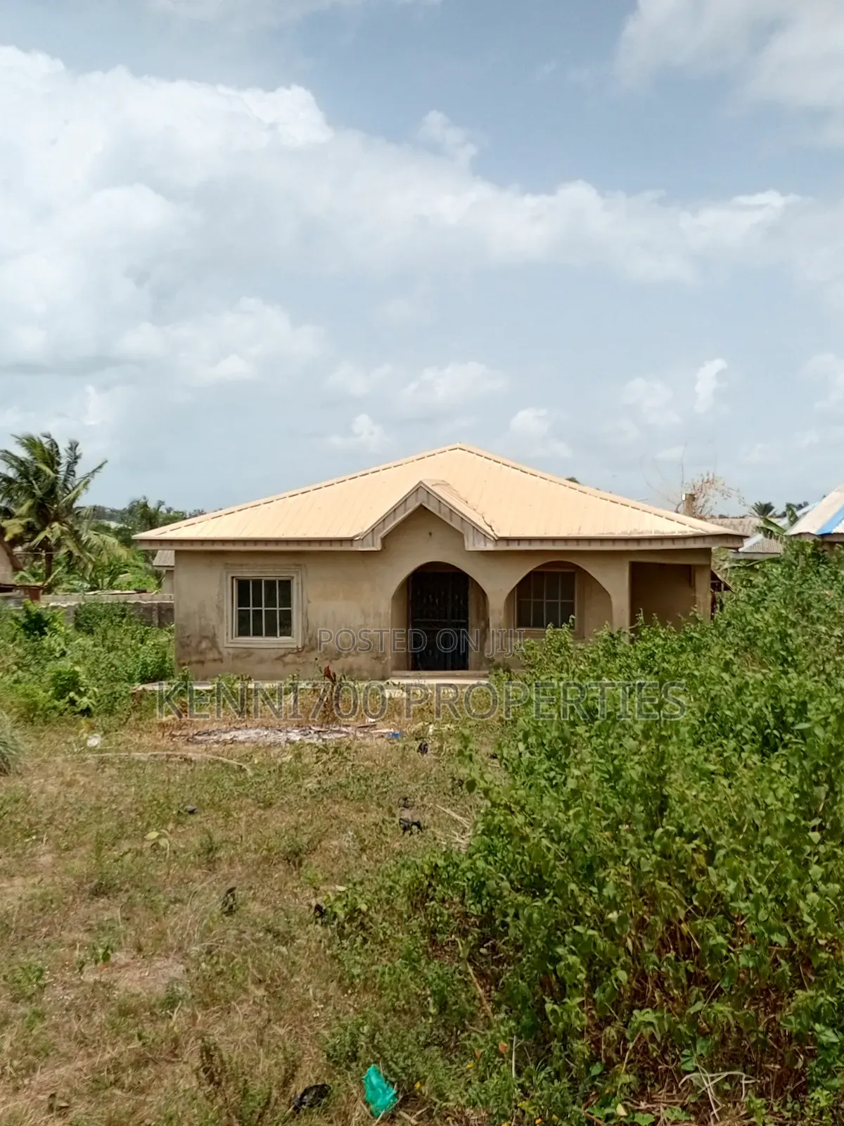 4 Bedroom Carcass Bungalow in Igbogbo Ikorodu for Sale in Igbogbo