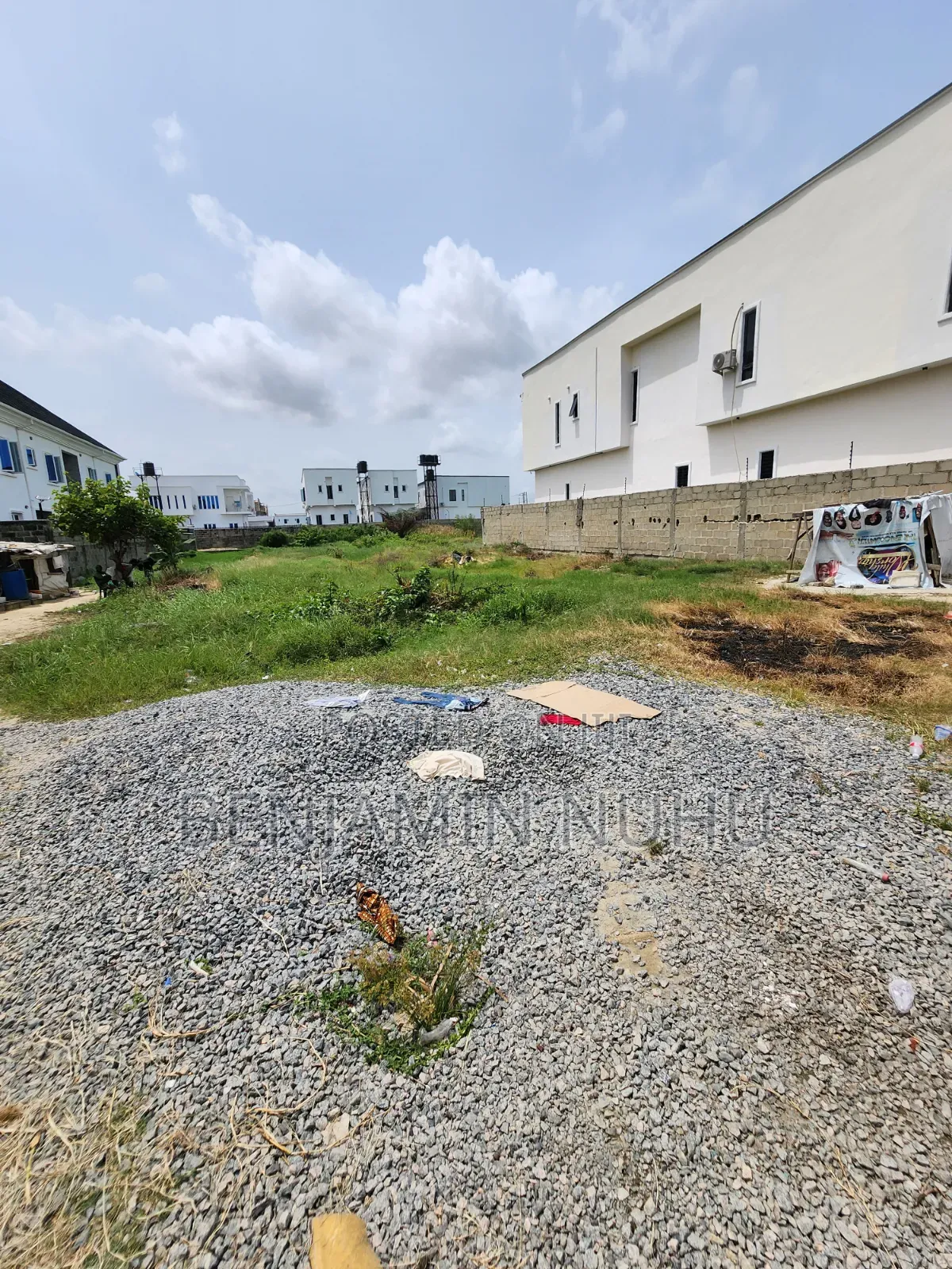 Over 10 Plots of Land for r Plot With Governors Concent in Off Lekki-Epe Expressway
