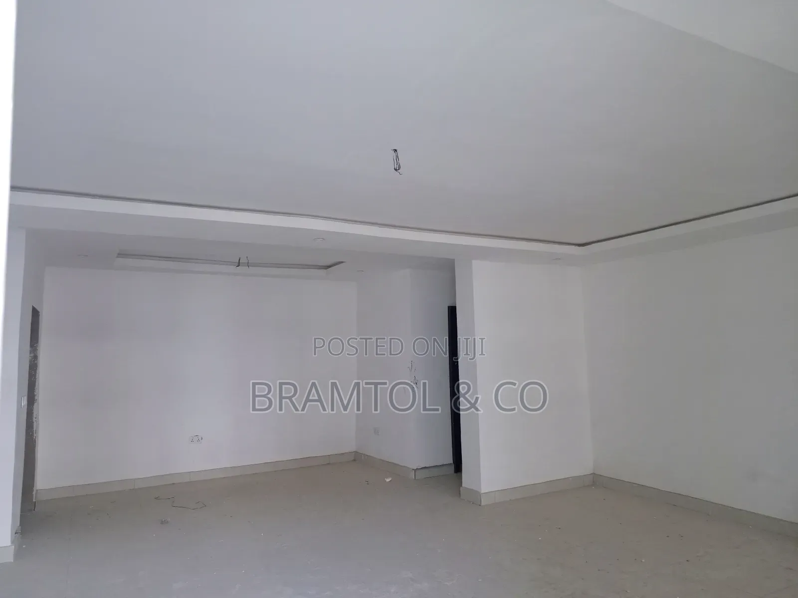 3bdrm Block of Flats in With Bq, Mabushi for sale in Mabushi