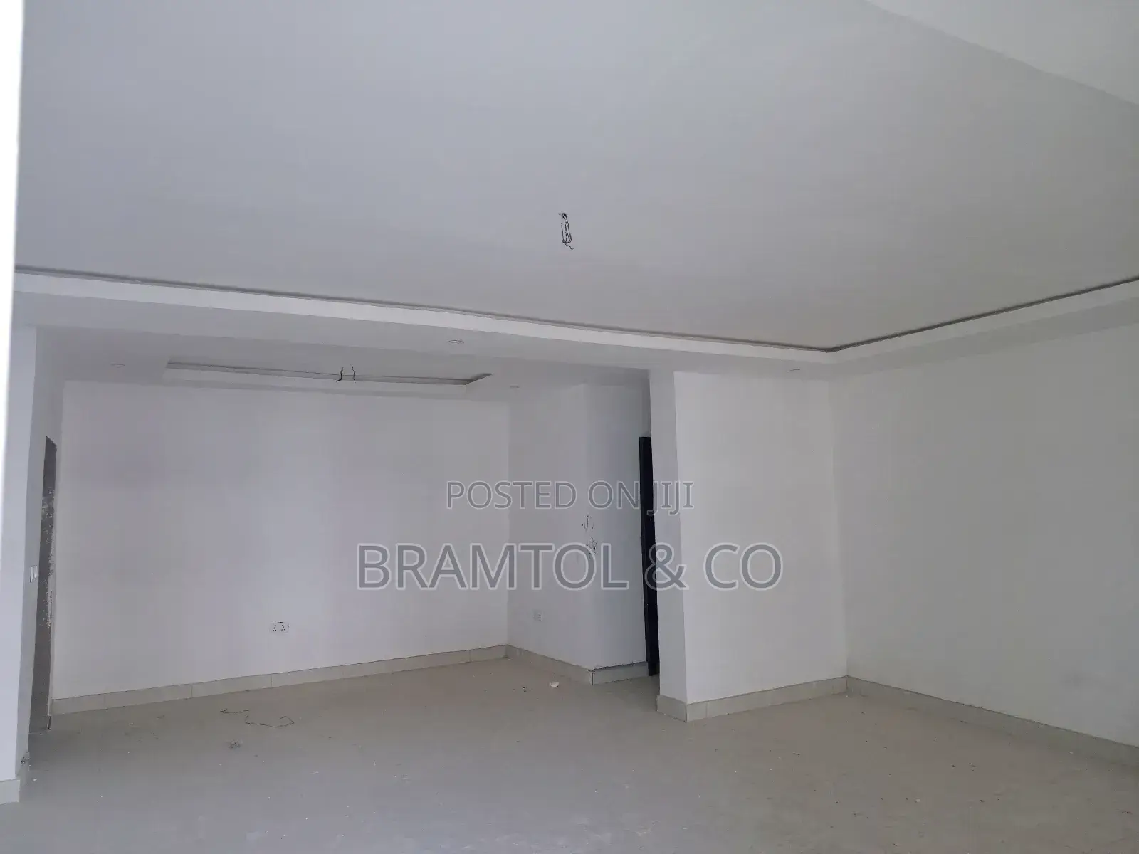 3bdrm Block of Flats in With Bq, Mabushi for sale in Mabushi