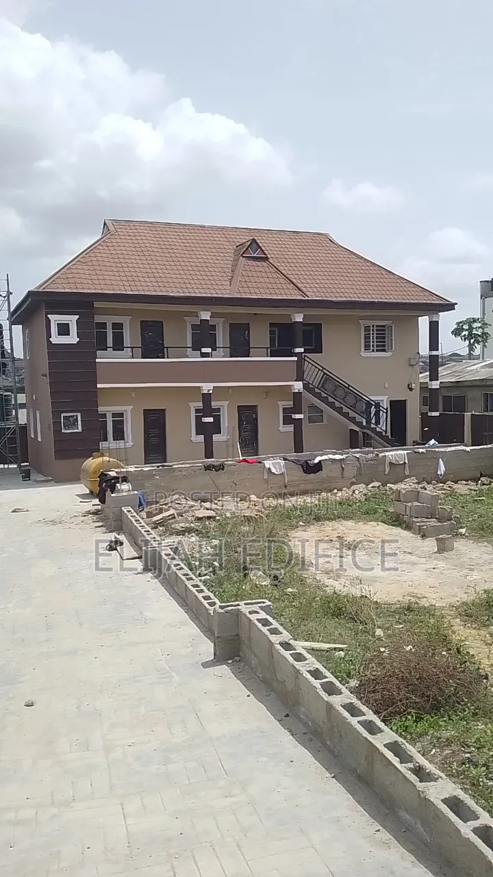 6bdrm Block of Flats in Aboru, Iyana Ipaja for sale in Iyana Ipaja