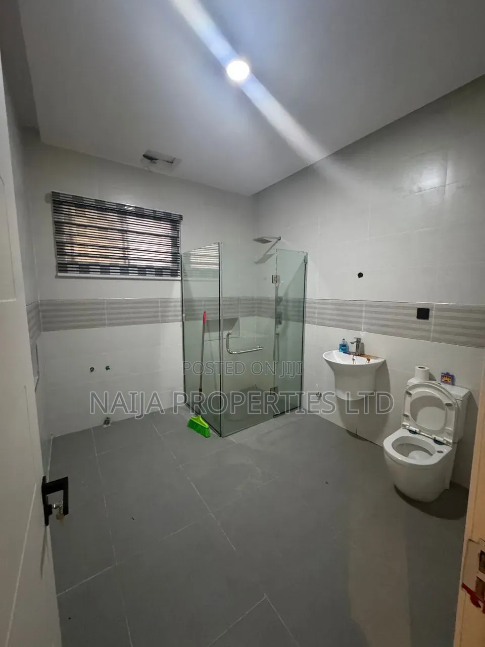 4bdrm Townhouse / Terrace in Platinum Way, Jakande for rent in Jakande