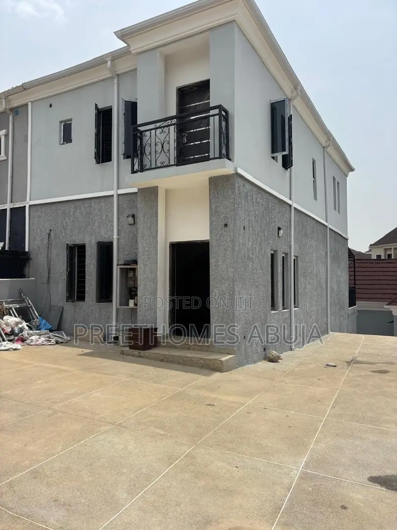 3 Bedrooms Terrace With 2 Bedrooms Guest House and 1 Room Bq in Asokoro