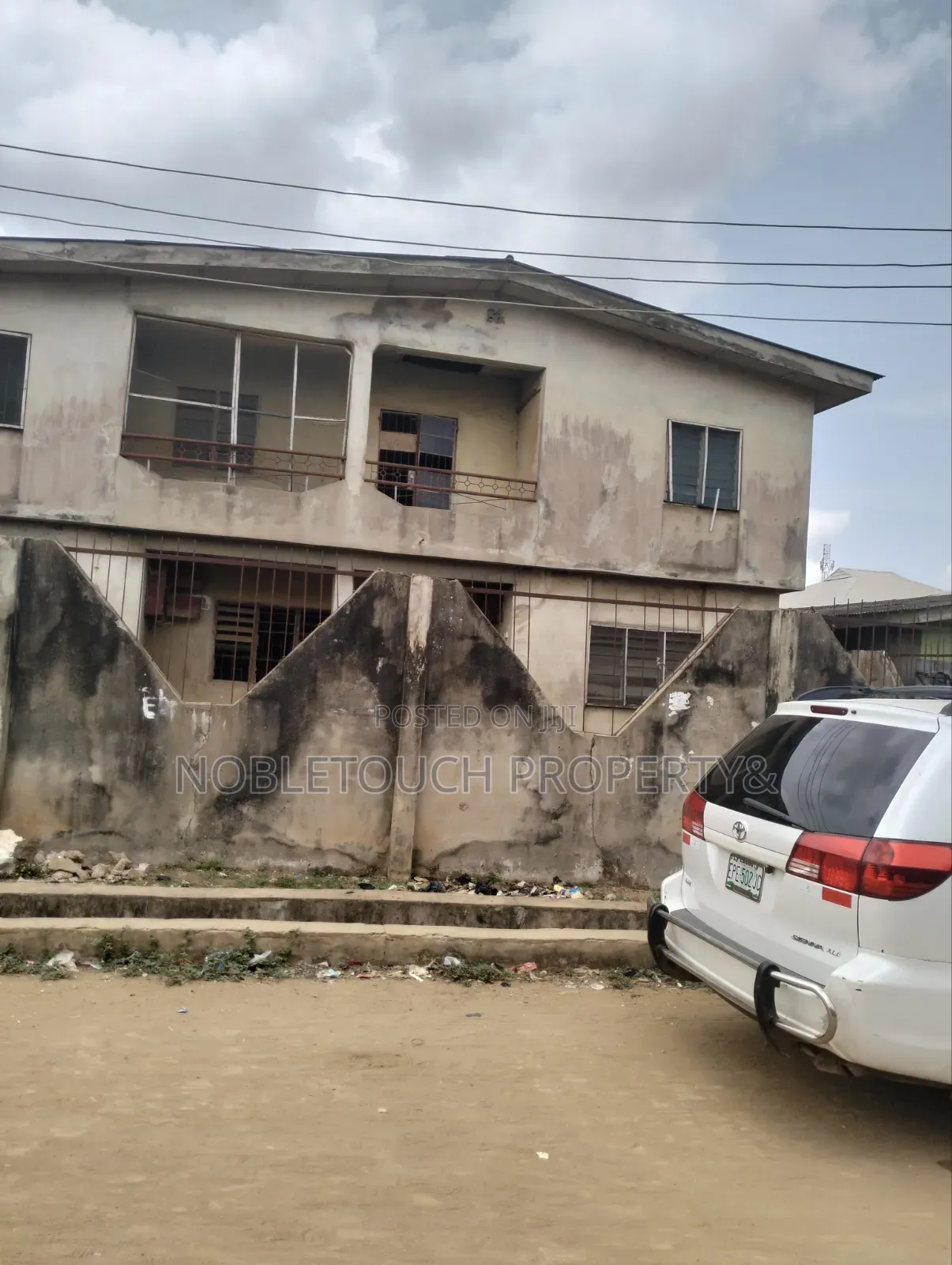 3bdrm Block of Flats in Ijegamo Ikotun Road, Ijegun for sale in Ijegun