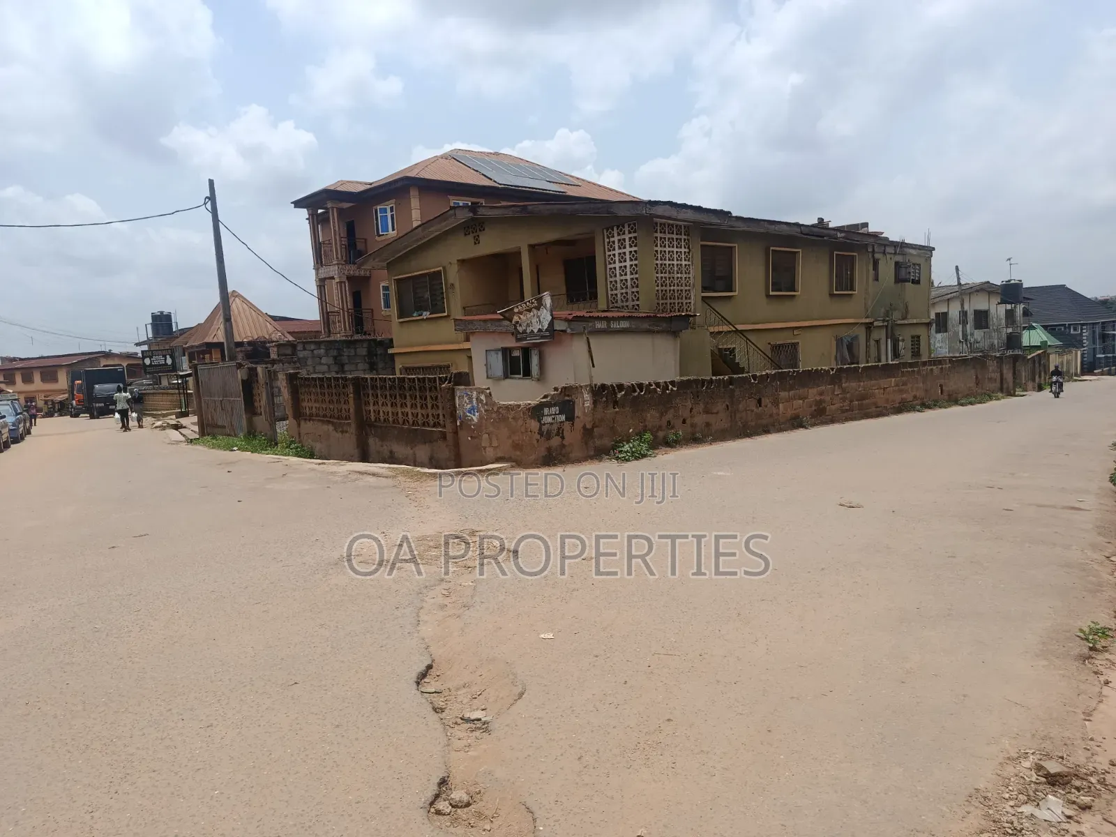 12bdrm House in Nasu Area, Agbowo Ui for sale in Ibadan
