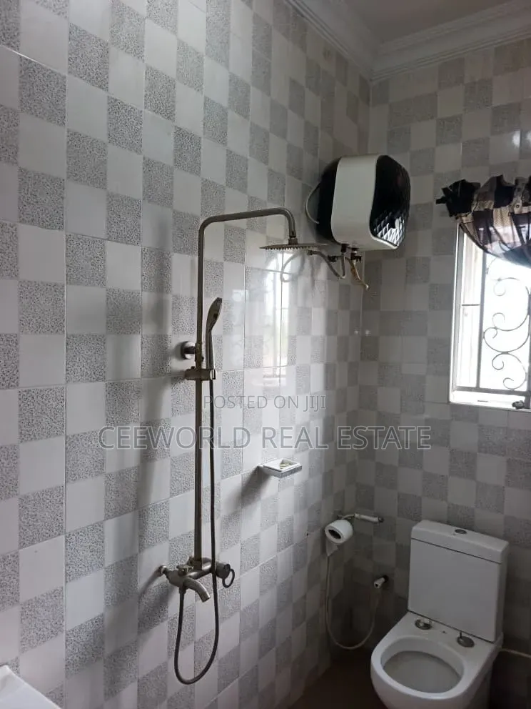 2bdrm Apartment in Adeoyo Ring Road for rent in Rind Road