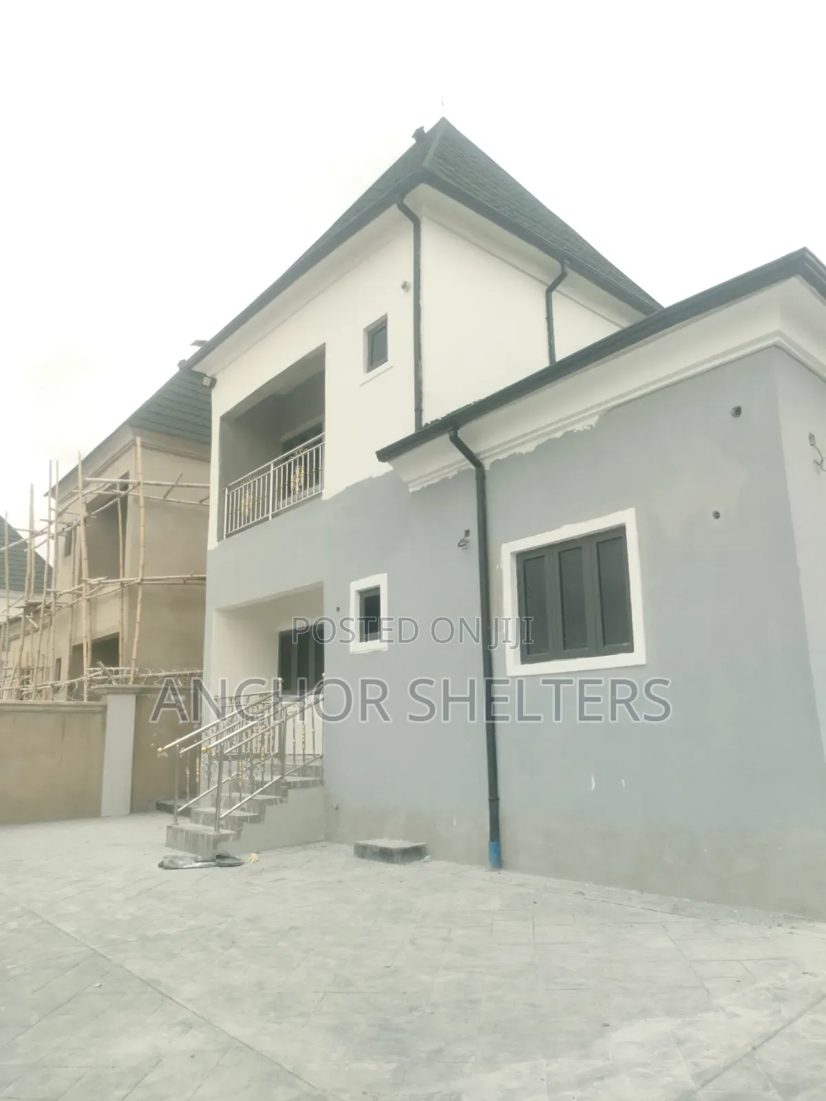 3bdrm Duplex in Leisure Court Estate, Sabon Lugbe for rent in Sabon Lugbe